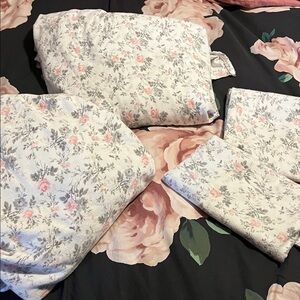 Laura Ashley ~ Rosalie Flannel Cotton Grey and Pink Floral Sheet Set~King